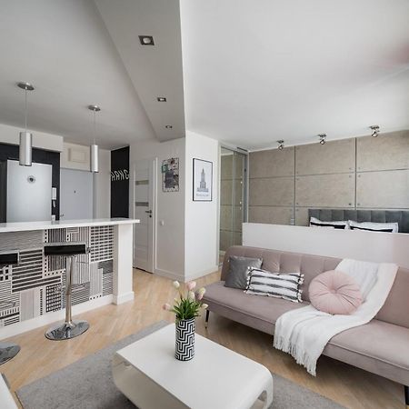 Air-Conditioned Premium Loft Warsaw Skyline Only 900 M To Central Station Zewnętrze zdjęcie